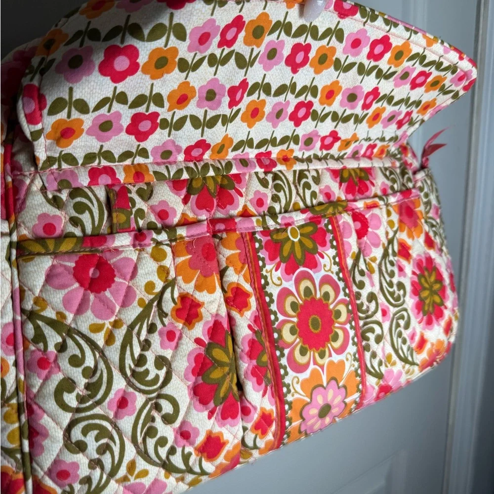 NWT Vera Bradley Folkloric Baby Bag Diaper Bag w/ Changing Pad